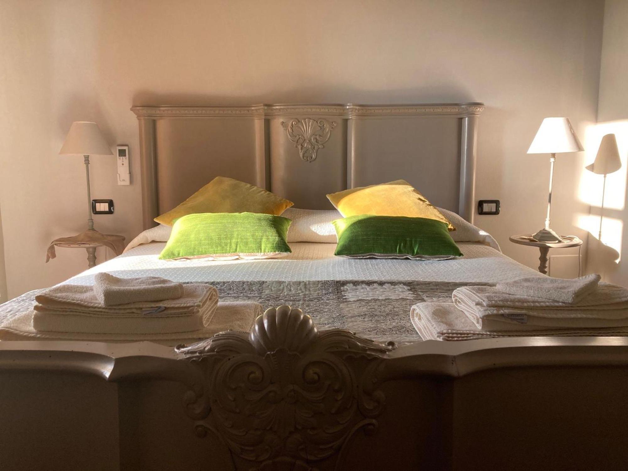 Bed and Breakfast I Grappoli Divini Viarigi Экстерьер фото